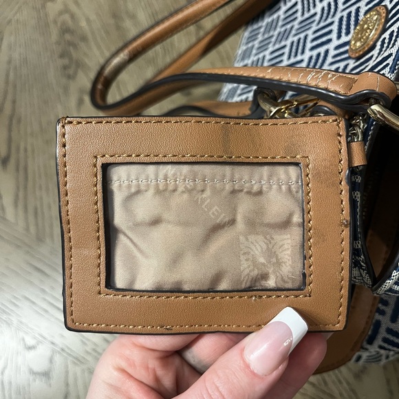 Anne Klein Geometric Logo Tote Bag with Cardholder - Picture 9 of 11